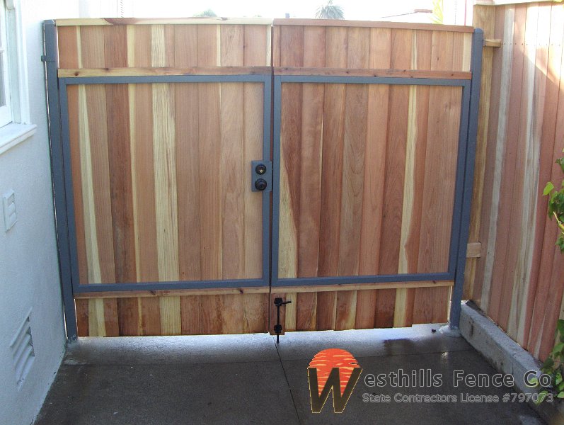 Steel frame for double gates